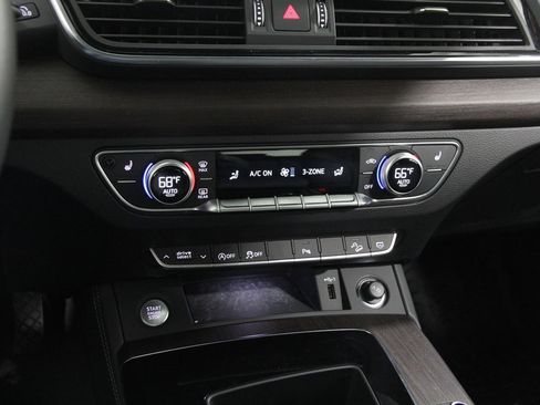 Used 2022 Audi Q5 2.0T Premium Plus image 14