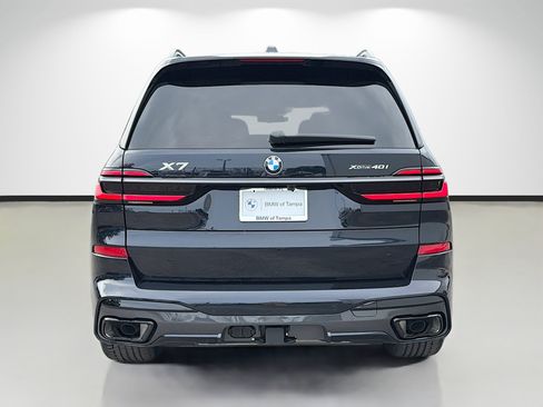 New 2027 BMW X7 xDrive40i w/ Executive Package AWD/4WD image 4