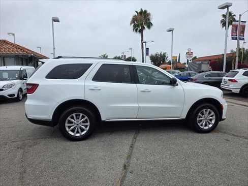 Certified 2023 Dodge Durango SXT Launch Edition AWD/4WD image 4