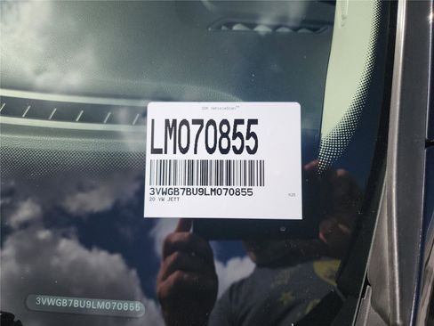 Used 2020 Volkswagen Jetta SEL Premium image 10