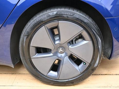 Used 2022 Tesla Model 3 RWD image 37
