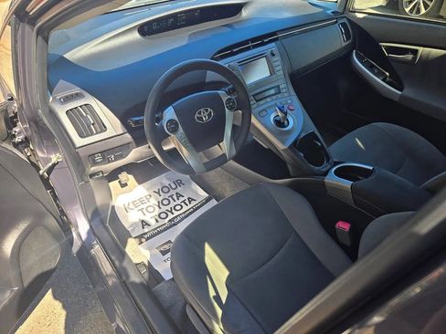 Used 2012 Toyota Prius Three FWD image 10