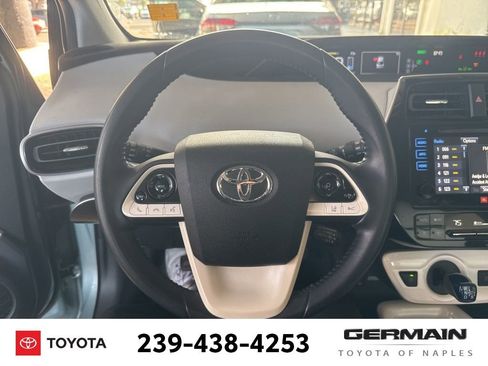 Used 2017 Toyota Prius Four Touring w/ Premium Convenience Package image 19