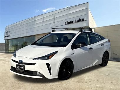 Used 2022 Toyota Prius AWD