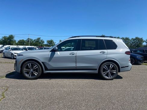 New 2027 BMW X7 xDrive40i w/ M Sport Package AWD/4WD image 4