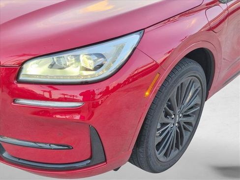 Used 2025 Lincoln Corsair Grand Touring w/ Equipment Group 302A AWD/4WD image 10