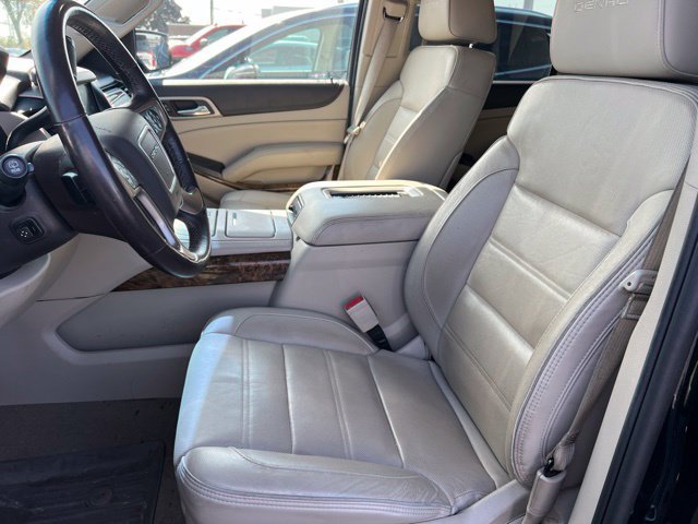 Used 2016 GMC Yukon XL Denali AWD/4WD image 20