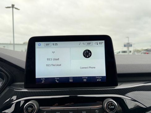 Used 2024 Ford Escape ST-Line image 21