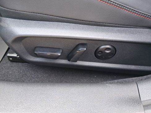 New 2026 Nissan Sentra SR w/ SR Premium Package FWD image 29