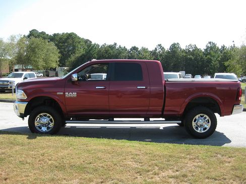 Used 2015 RAM 2500 Laramie w/ Protection Group image 4