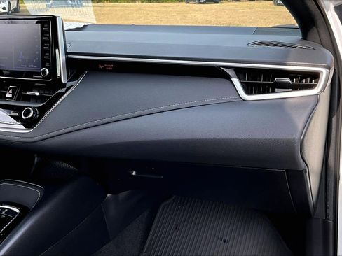Used 2022 Toyota Corolla SE image 17