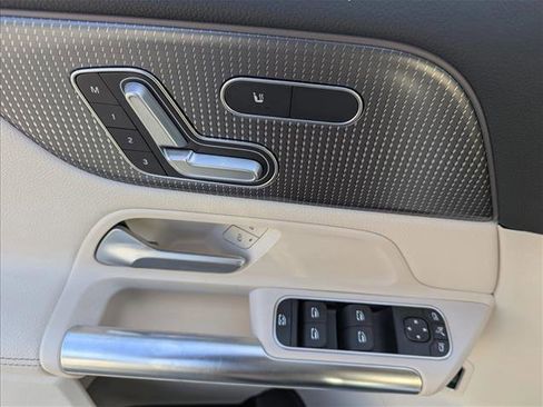 Used 2022 Mercedes-Benz GLA 250 image 10