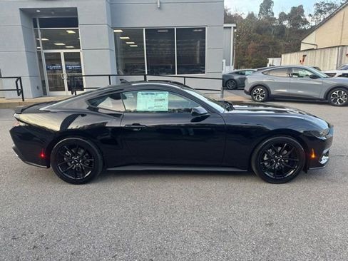 New 2026 Ford Mustang Coupe image 10