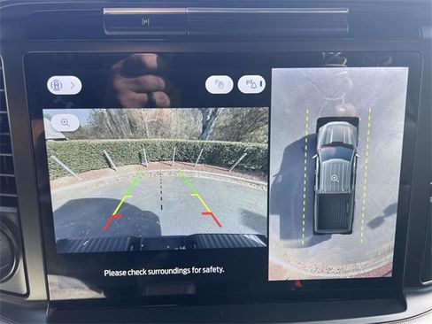 New 2025 Ford F150 Lariat w/ Equipment Group 502A High image 21