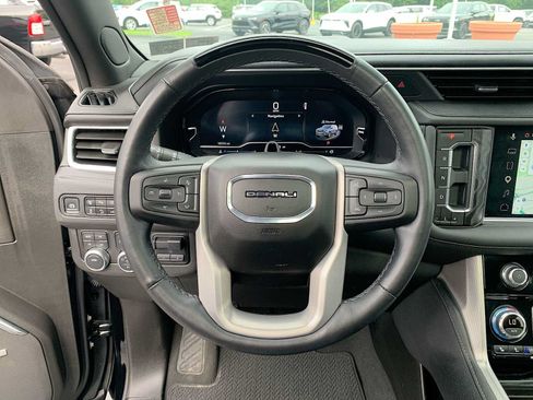 Certified 2024 GMC Yukon Denali w/ Advanced Technology Package AWD/4WD image 11
