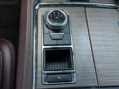 Used 2023 Ford Expedition Limited RWD image 23