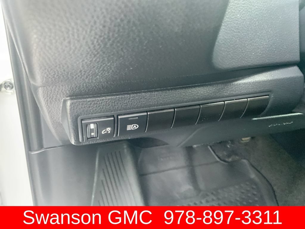 Used 2024 Toyota Corolla LE FWD image 18
