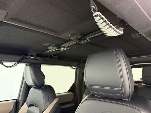Used 2023 Ford Bronco Wildtrak AWD/4WD image 27