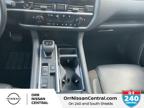 Used 2025 Nissan Pathfinder SL image 20