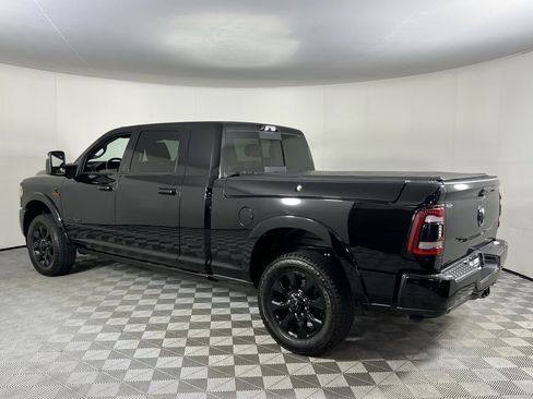 Certified 2024 RAM 2500 Limited image 9