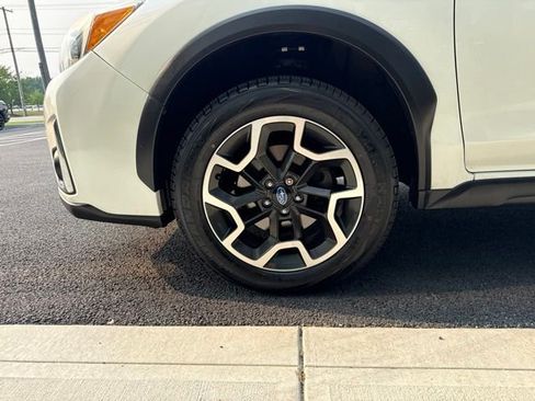 Used 2016 Subaru Crosstrek 2.0i Limited AWD/4WD image 8