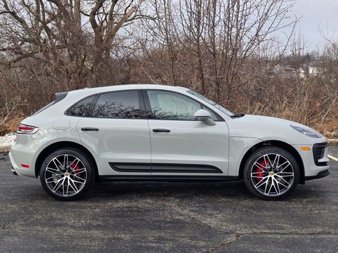 New 2026 Porsche Macan S image 8