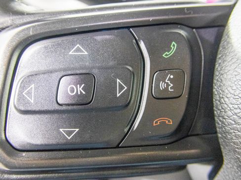 Used 2021 Jeep Wrangler Willys w/ LED Headlamp & Fog Lamp Group image 73