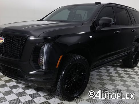 Used 2026 Cadillac Escalade Sport w/ Touring Package AWD/4WD image 9