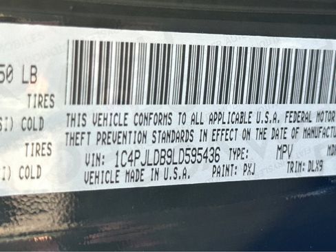 Used 2020 Jeep Cherokee Limited image 25