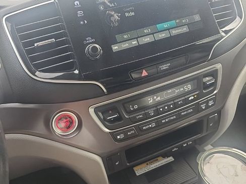 Used 2021 Honda Pilot Special Edition image 8