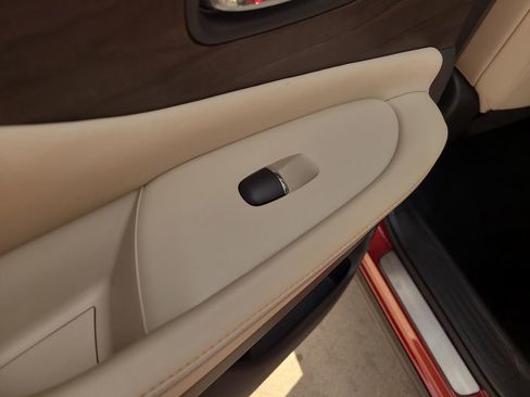 Used 2020 Nissan Murano Platinum w/ Cargo Package FWD image 15