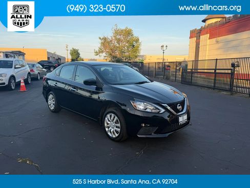 Used 2017 Nissan Sentra SV FWD image 3
