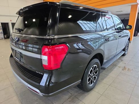 Used 2024 Ford Expedition Max XLT AWD/4WD image 7