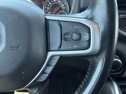 Used 2022 RAM 1500 Big Horn AWD/4WD image 19