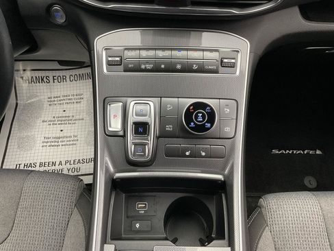 Used 2022 Hyundai Santa Fe Blue AWD/4WD image 17