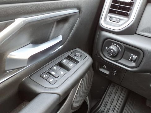 New 2026 RAM 1500 Big Horn AWD/4WD image 21