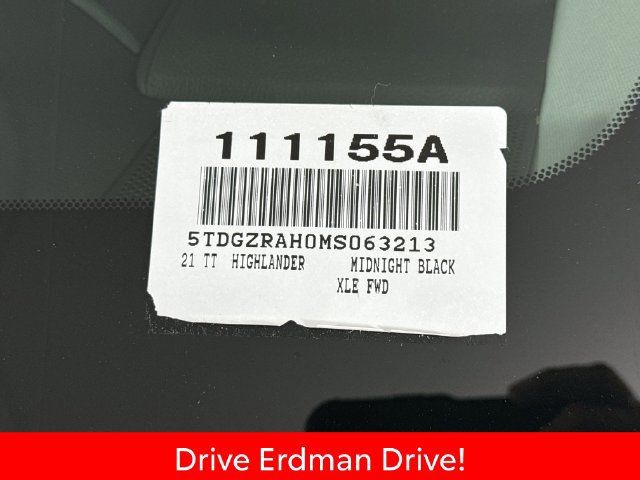 Used 2021 Toyota Highlander XLE FWD image 31