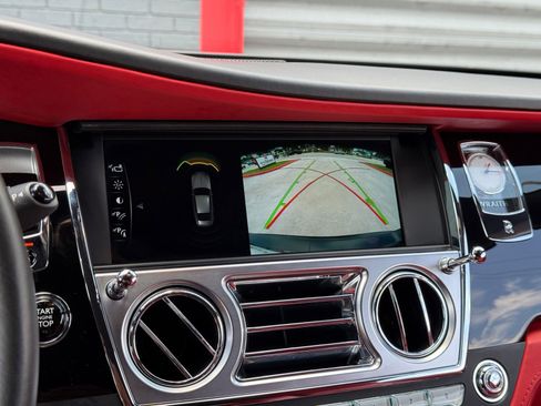 Used 2020 Rolls-Royce Wraith RWD image 43