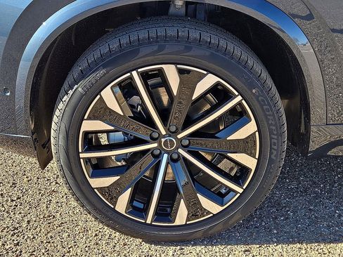 New 2026 Volvo XC90 B6 Ultra image 10