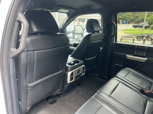 Used 2022 Ford F250 Lariat image 26