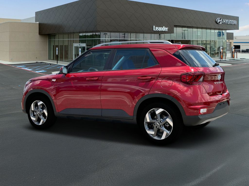 Certified 2025 Hyundai Venue Limited FWD image 4