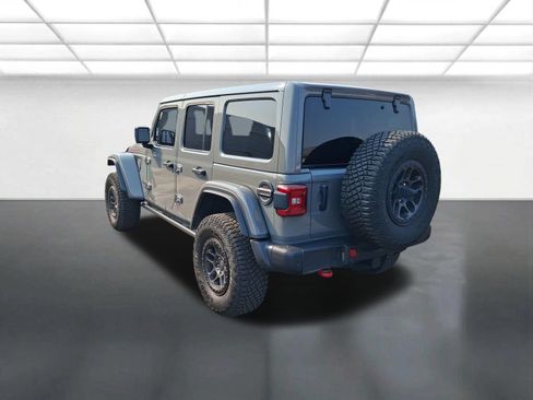Used 2021 Jeep Wrangler Unlimited Rubicon w/ Xtreme Recon 35" Tire Package AWD/4WD image 5