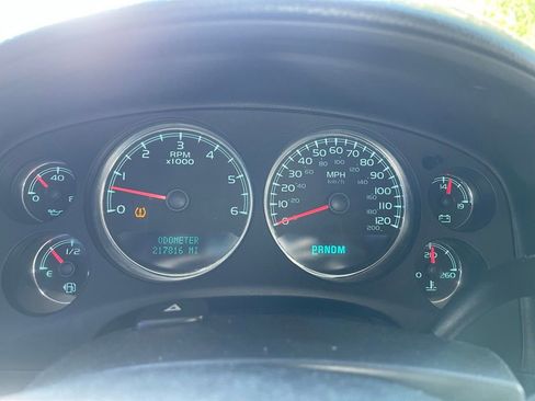 Used 2008 GMC Yukon XL Denali AWD/4WD image 8