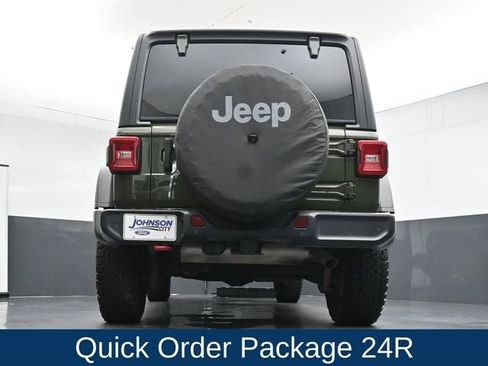 Used 2020 Jeep Wrangler Unlimited Rubicon AWD/4WD image 26