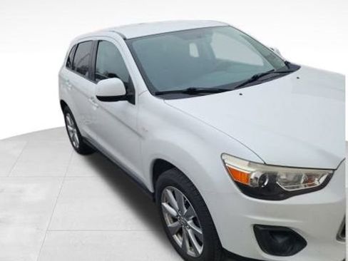 Used 2013 Mitsubishi Outlander Sport ES image 7