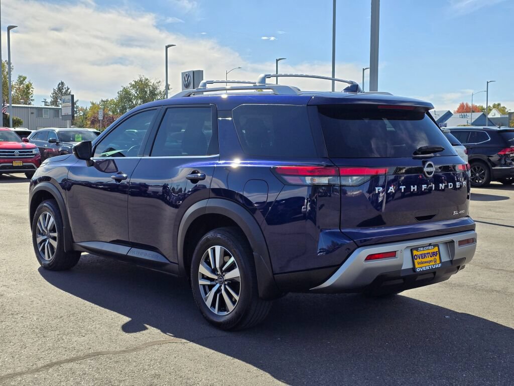 Used 2024 Nissan Pathfinder SL AWD/4WD image 4