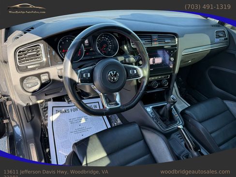 Used 2019 Volkswagen Golf 4-Door image 13