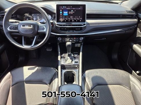 Used 2024 Jeep Compass Latitude w/ Convenience Group image 12