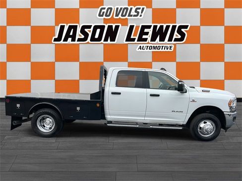 Used 2023 RAM 3500 Big Horn w/ Level 1 Equipment Group image 2