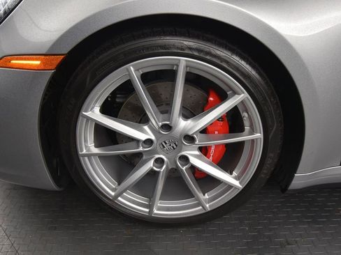 Used 2021 Porsche 911 Carrera S image 13